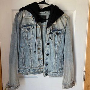NWOT BlankNYC Casual Encounter Hooded Jean Jacket